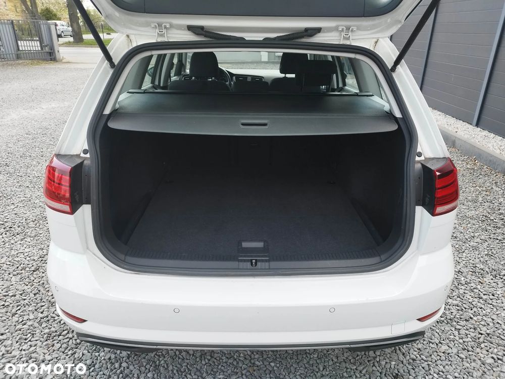 Volkswagen Golf Variant 2.0 TDI (BlueMotion Technology) Comfortline - 25