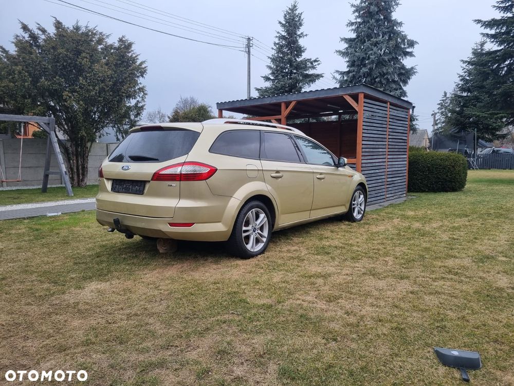 Ford Mondeo - 4