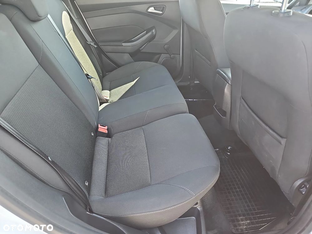 Ford Focus 1.5 TDCi Trend - 23