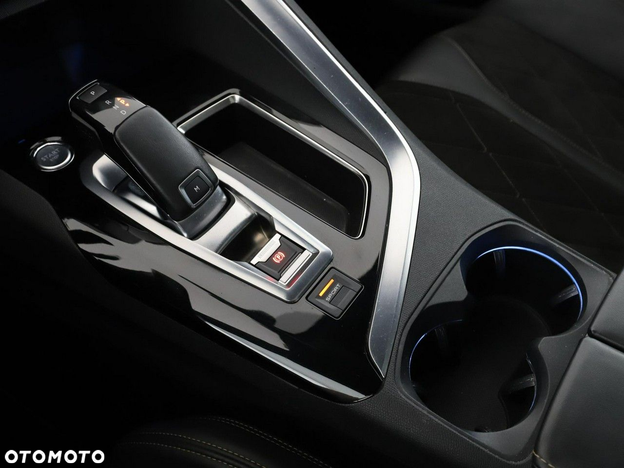 Peugeot 3008 2.0 BlueHDi GT S&S EAT8 - 33