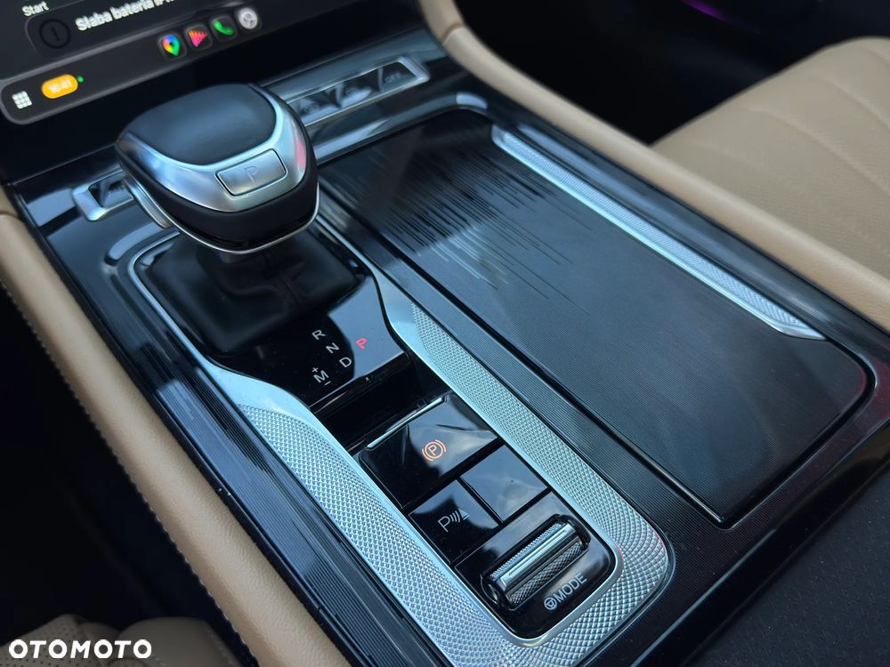 Hongqi H5 2.0T Comfort - 12
