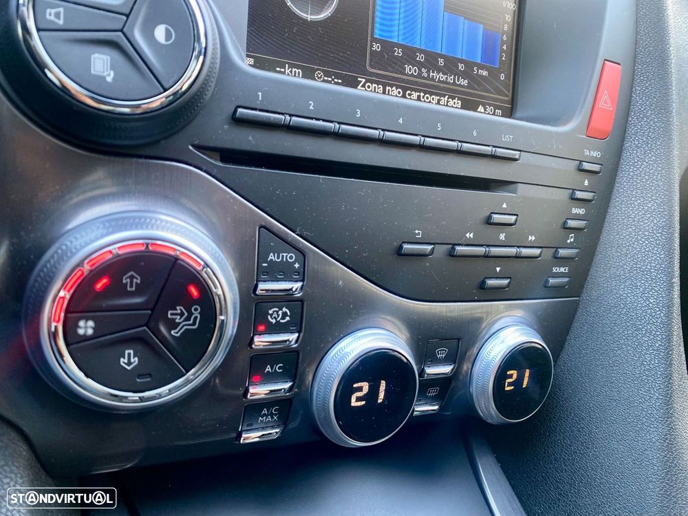 Citroën DS5 2.0 HDi Hy4 So Chic CMP6 102g - 21