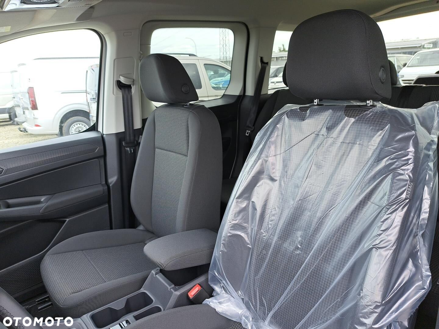 Volkswagen Caddy - 12
