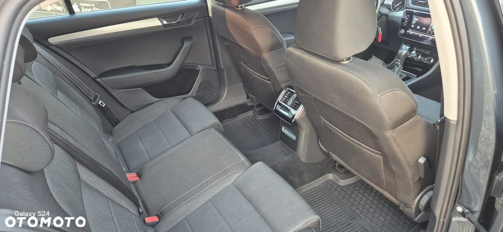 Skoda Superb 1.5 TSI ACT Ambition DSG - 8
