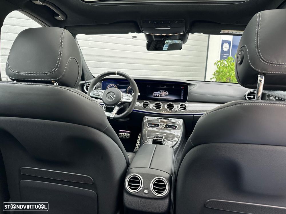 Mercedes-Benz E 63 AMG S 4-Matic+ - 26