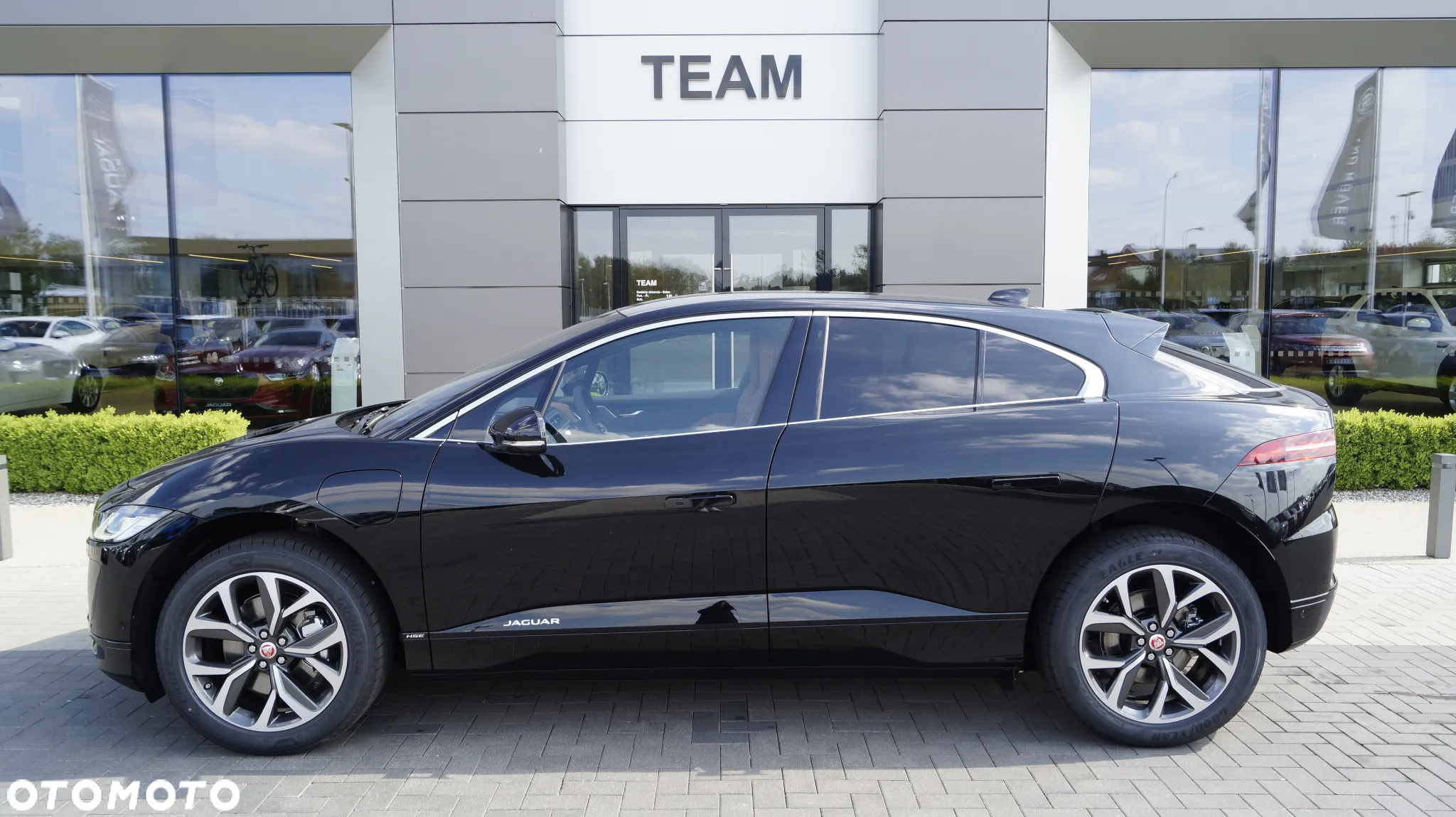 Jaguar I-Pace EV400 AWD HSE - 13