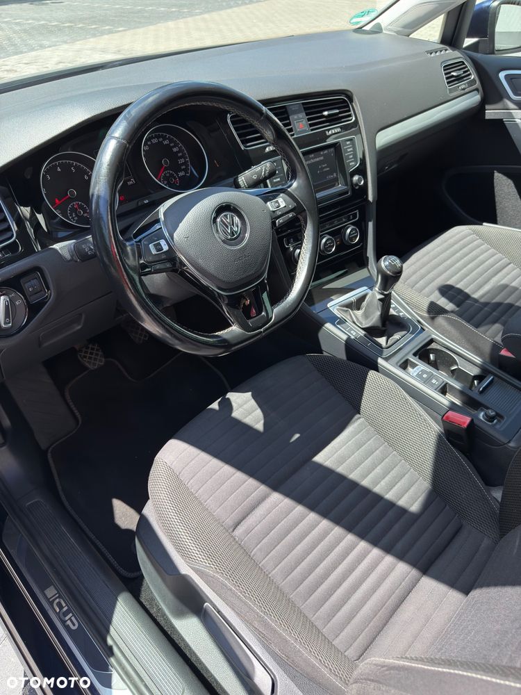 Volkswagen Golf 1.4 TSI BMT Highline - 10