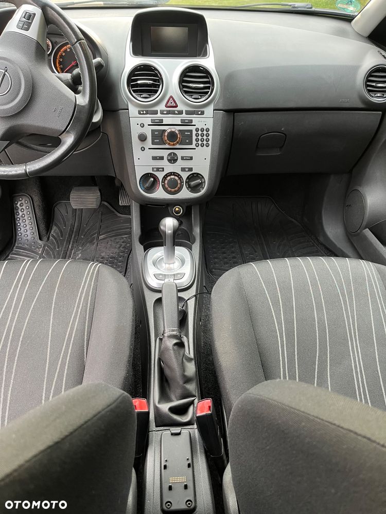 Opel Corsa 1.2 16V Essentia EasyTronic - 10