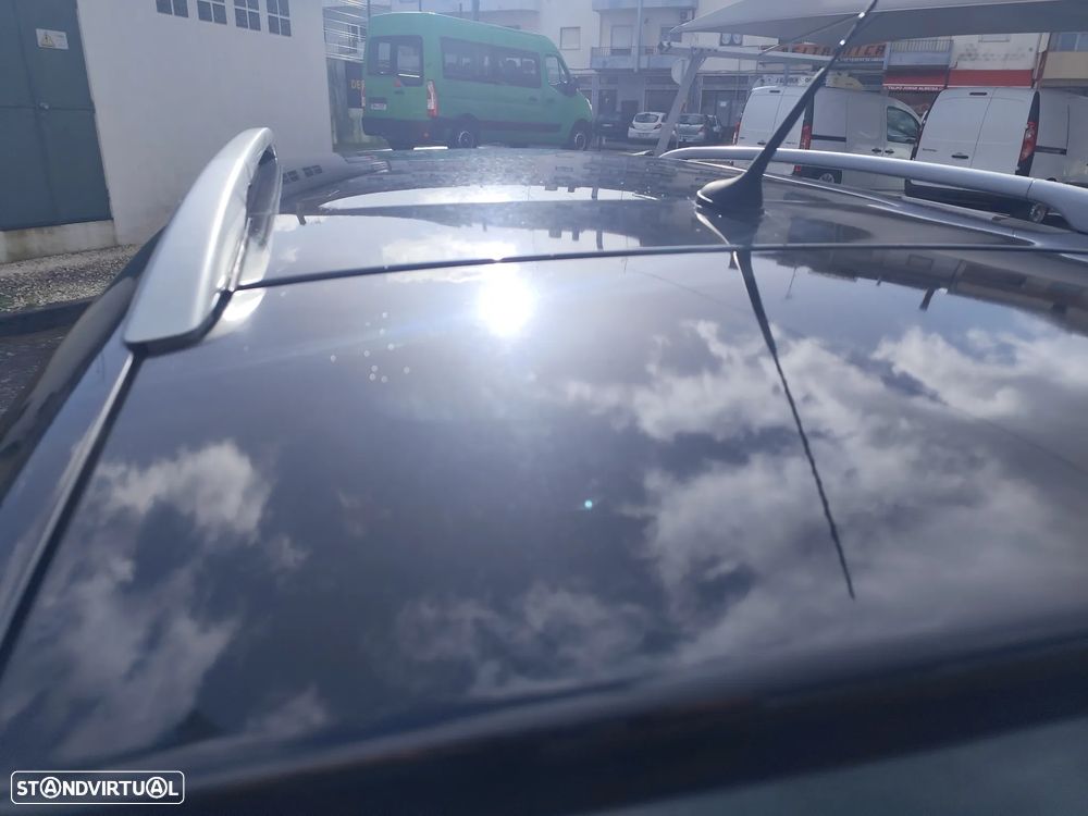 Peugeot 407 SW 2.0 HDi SE Navteq - 14