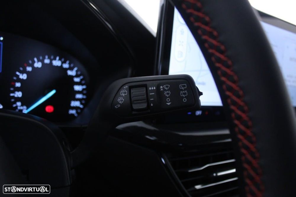 Ford Focus SW 1.5 TDCi EcoBlue ST-Line Aut. - 25