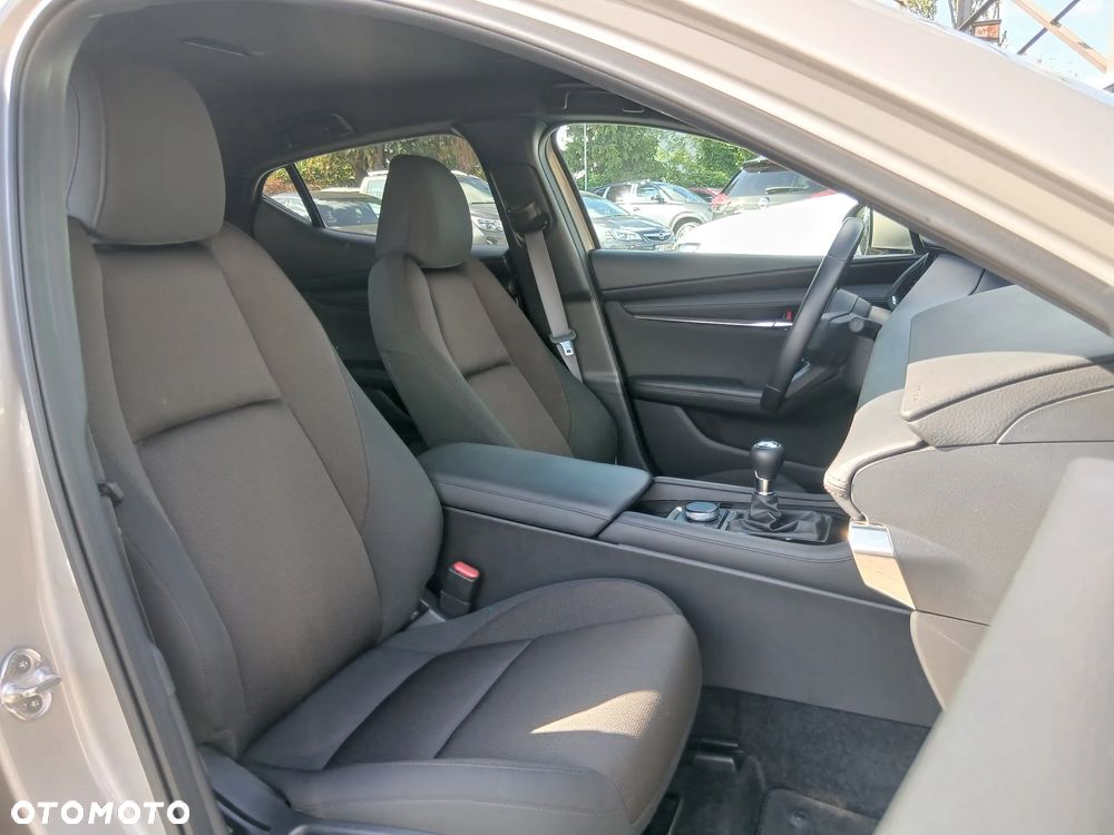 Mazda 3 2.0 mHEV Exclusive Line - 16