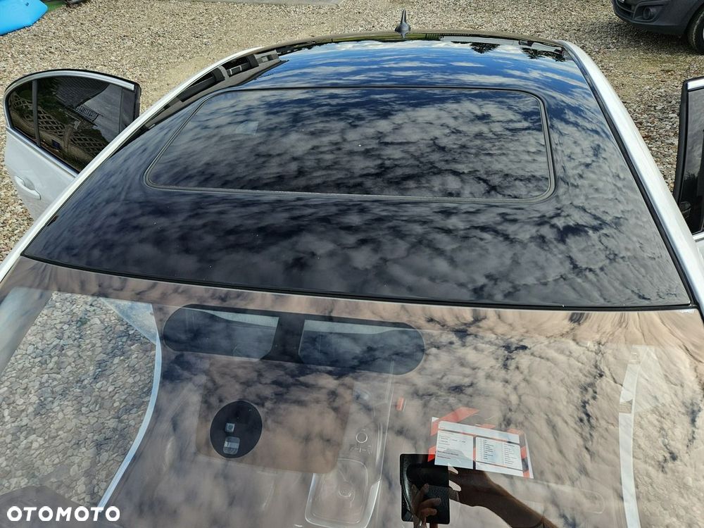Opel Insignia - 27