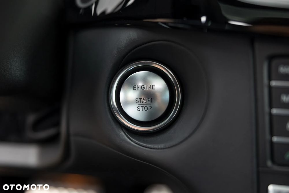 Mercedes-Benz CLS - 30