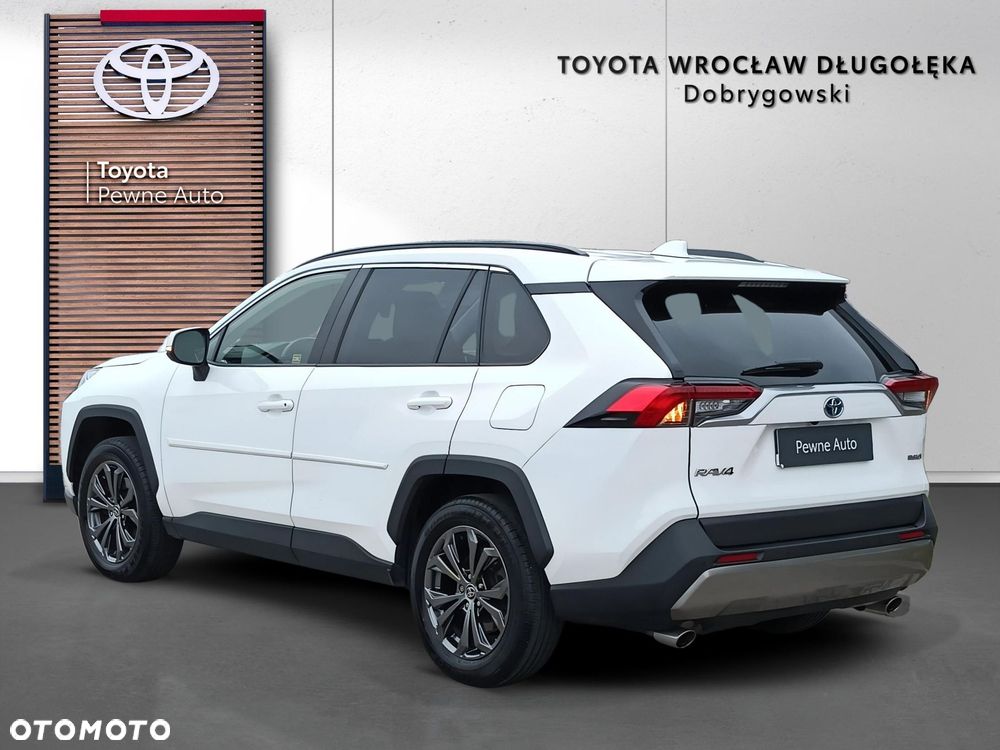 Toyota RAV4 - 5