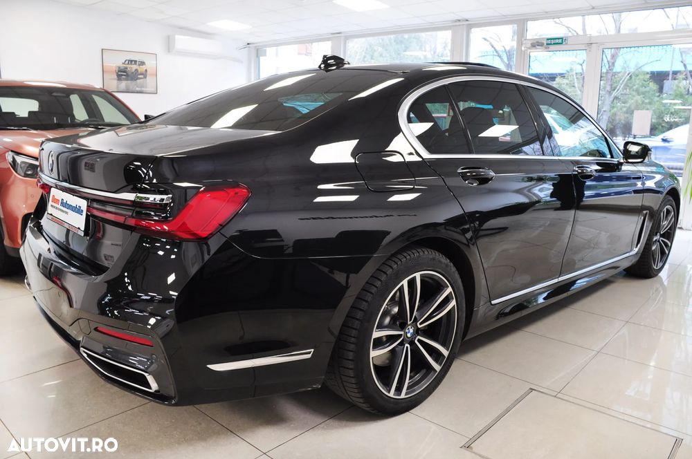 BMW Seria 7 730d xDrive MHEV - 4