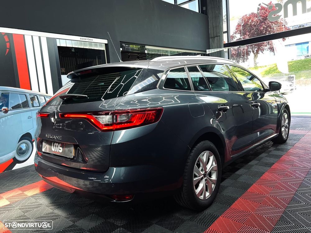Renault Mégane 1.5 Blue dCi Limited - 8