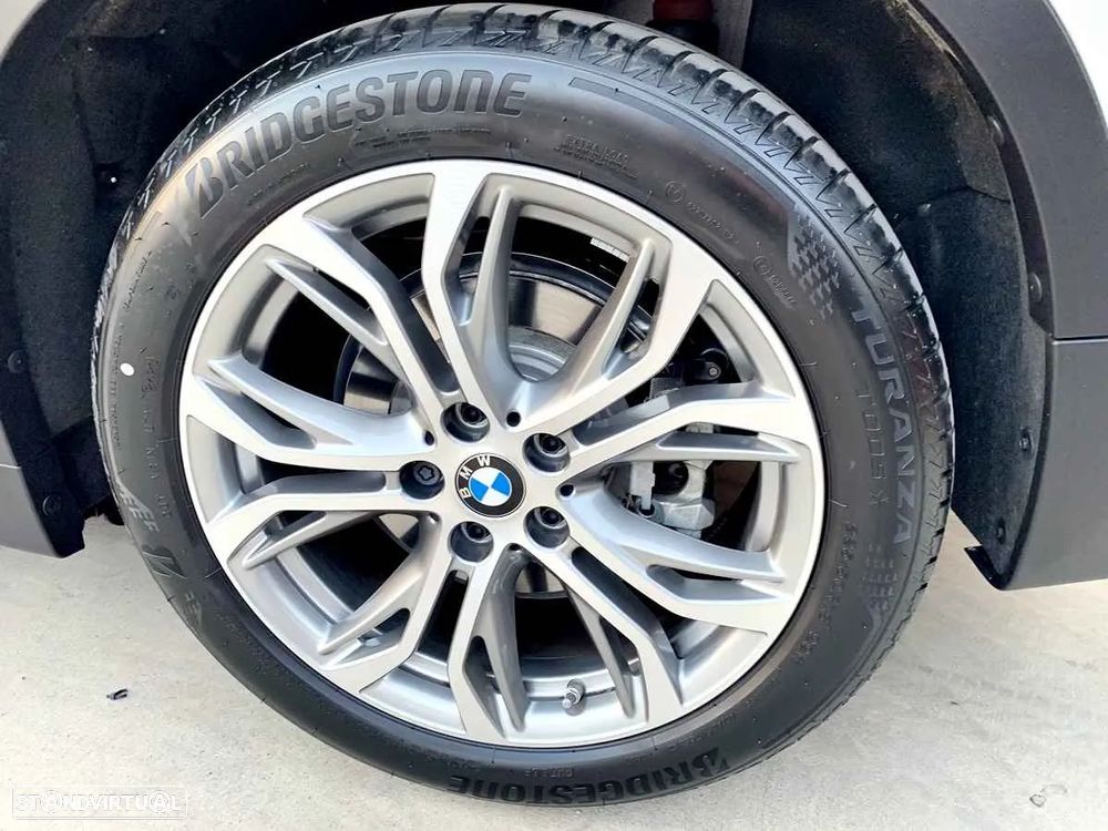 BMW X1 25 e xDrive Line Sport - 54