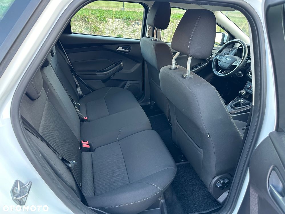 Ford Focus 1.5 TDCi ECOnetic 88g Start-Stopp-System Business - 19