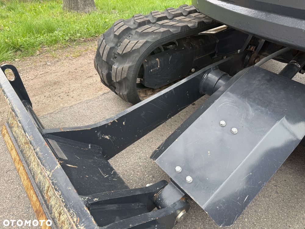 Yanmar Minikoparka Gąsienicowa ViO57 - 29
