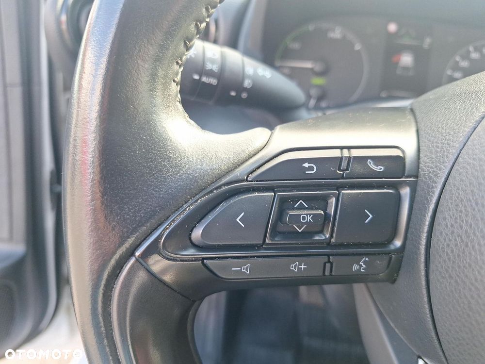 Toyota Yaris Hybrid 1.5 Comfort - 18