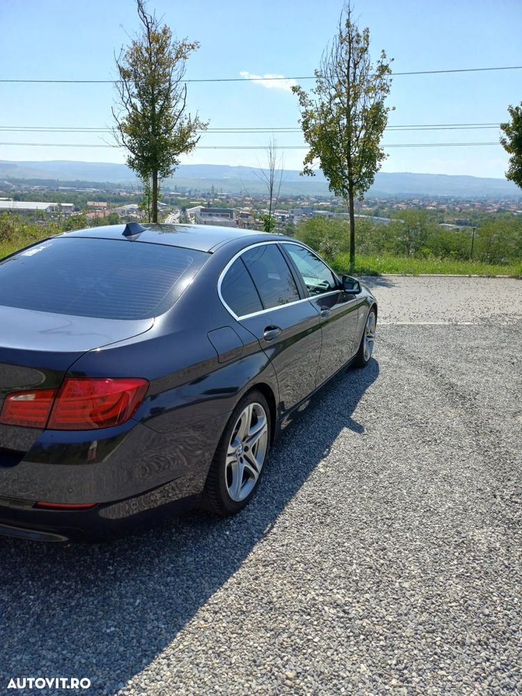BMW Seria 5 525d Aut. - 6
