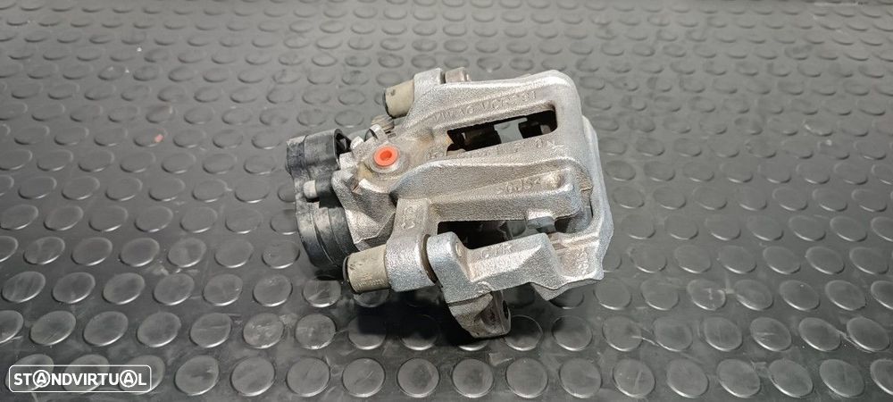 BRAÇADEIRA ENO TRASEIRA ESQUERDA SEAT LEON SPORTSTOURER (KL8) FR - 1