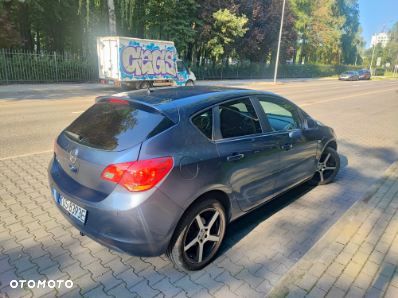 Opel Astra 1.6 Enjoy - 4