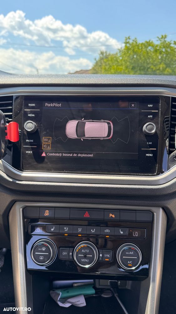 Volkswagen T-Roc 1.0 TSI Design - 9