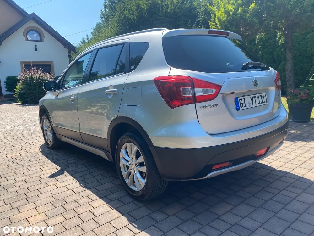 Suzuki SX4 S-Cross 1.0 T Premium 4WD - 4