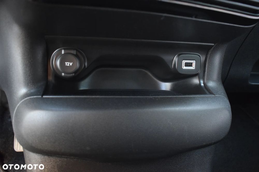 Citroën C4 Cactus Pure Tech 110 Stop&Start Rip Curl - 26