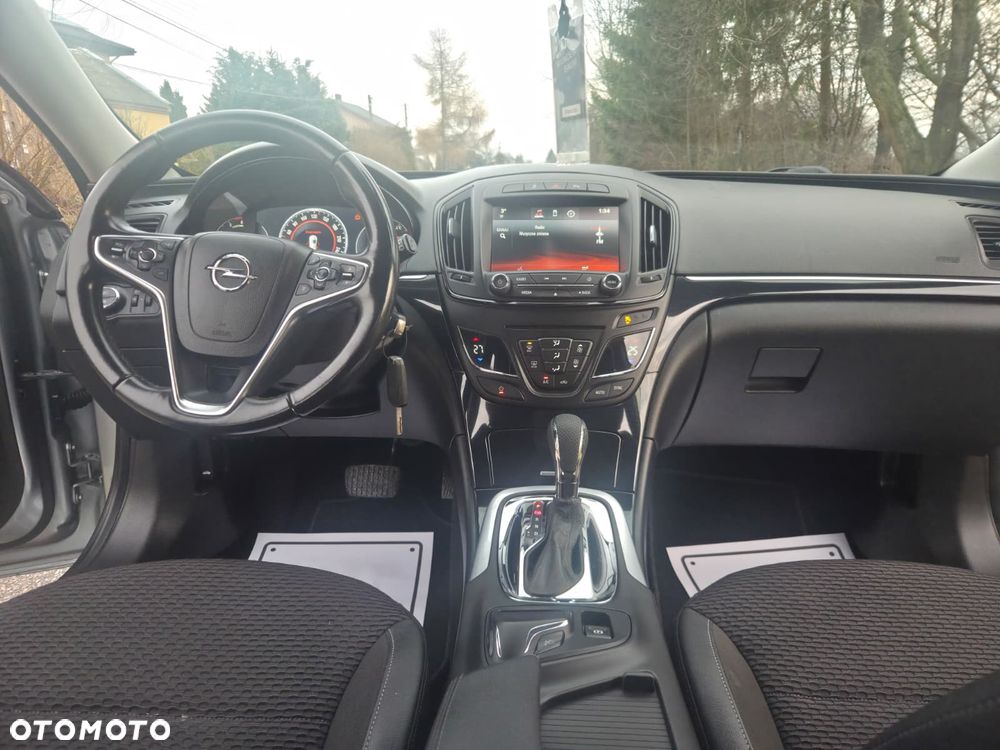 Opel Insignia - 15