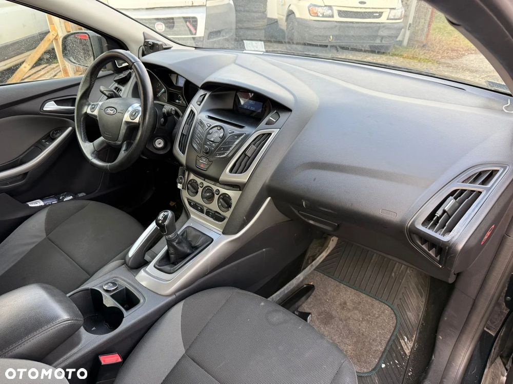 Ford Focus 1.0 EcoBoost Trend - 10