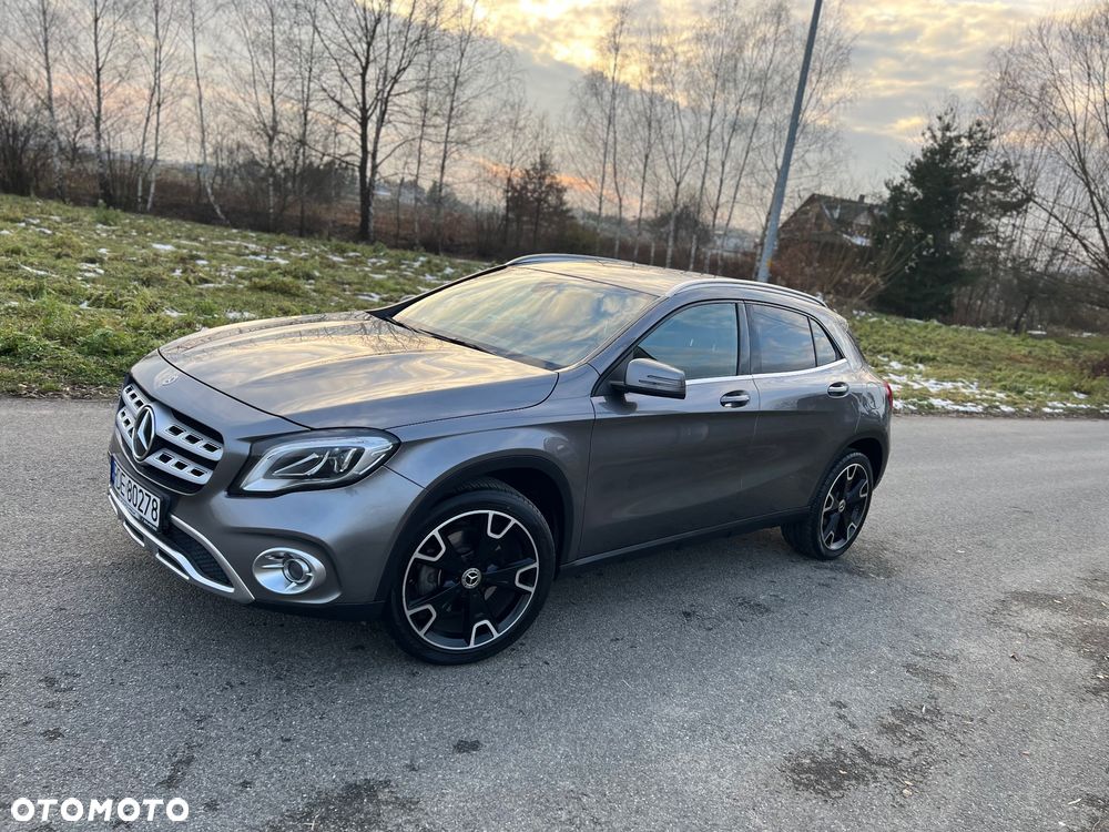 Mercedes-Benz GLA 250 7G-DCT AMG Line - 29