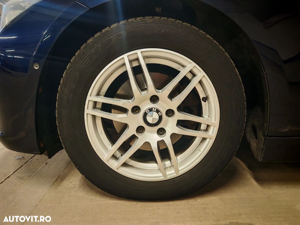 BMW Seria 3 320d Aut. Efficient Dynamics Edition - 28