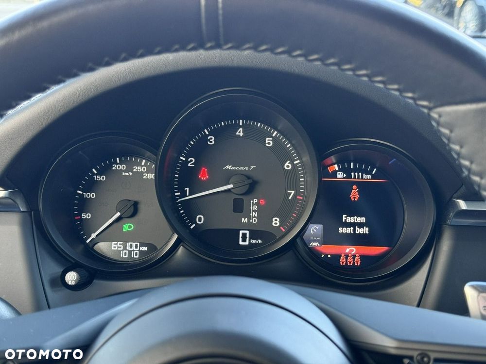 Porsche Macan T - 41