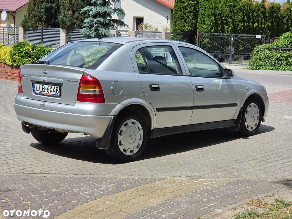 Opel Astra - 5