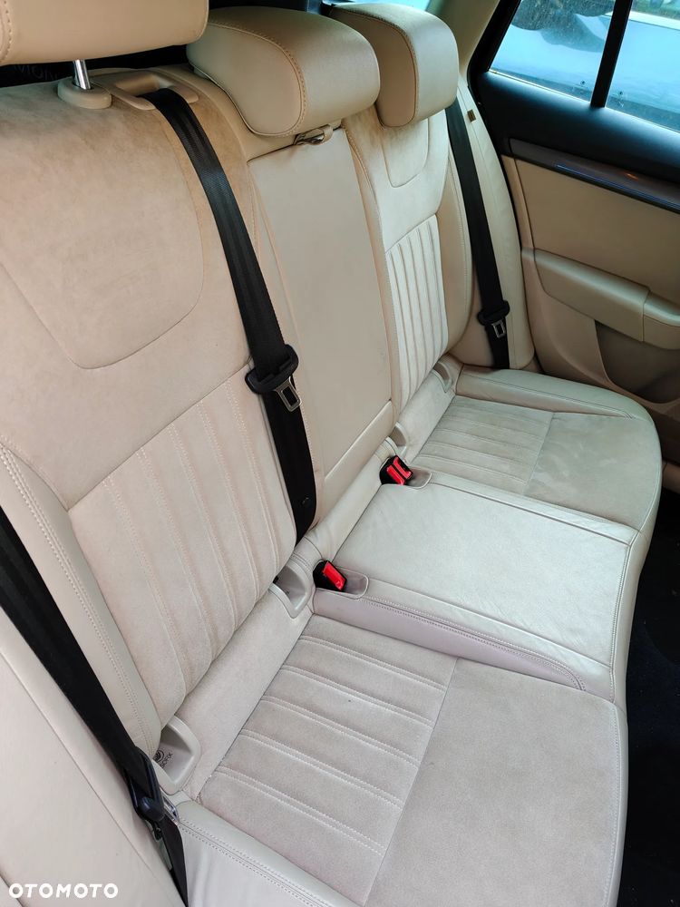 Skoda Octavia 2.0 TDI Style DSG - 3