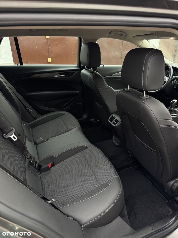 Opel Insignia 2.0 CDTI Edition 4x4 S&S - 24