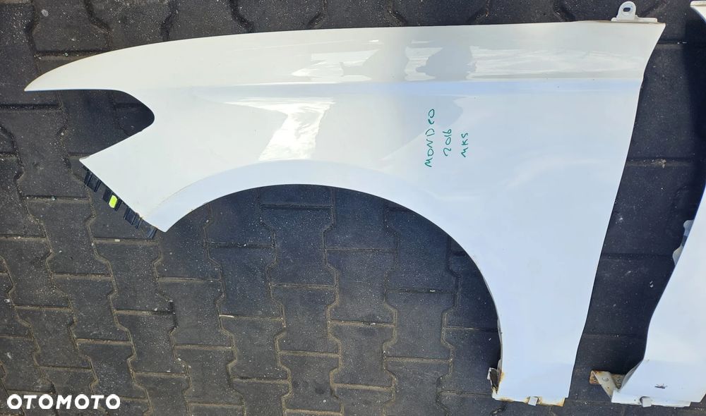 Ford Mondeo MK5 Błotnik przód przedni prawy lewy