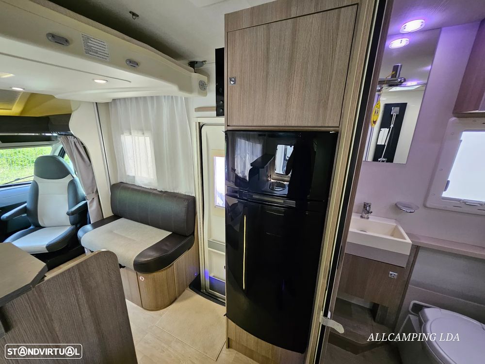 Chausson Flash Salão "Maxi Lounge+Cama de Casal Elétrica - 23