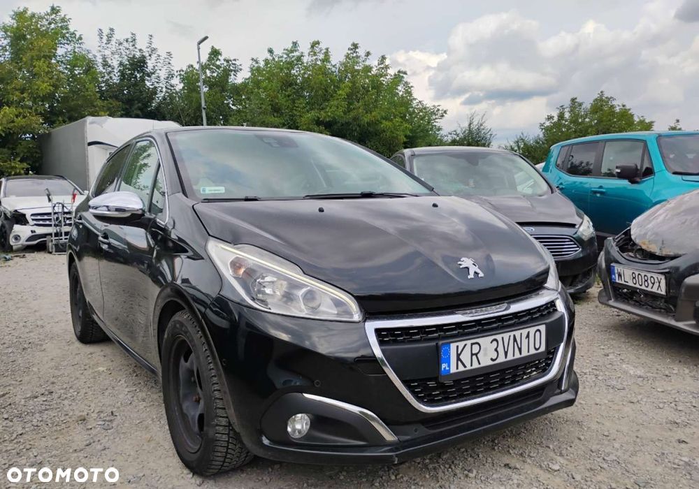 Peugeot 208 - 2