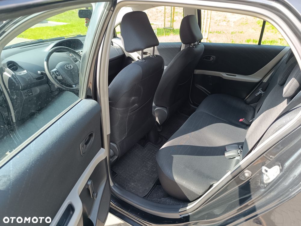 Toyota Yaris 1.3 Sol - 18