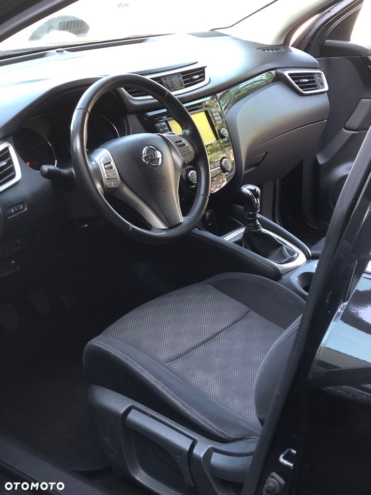 Nissan Qashqai 1.5 dCi N-Connecta - 20