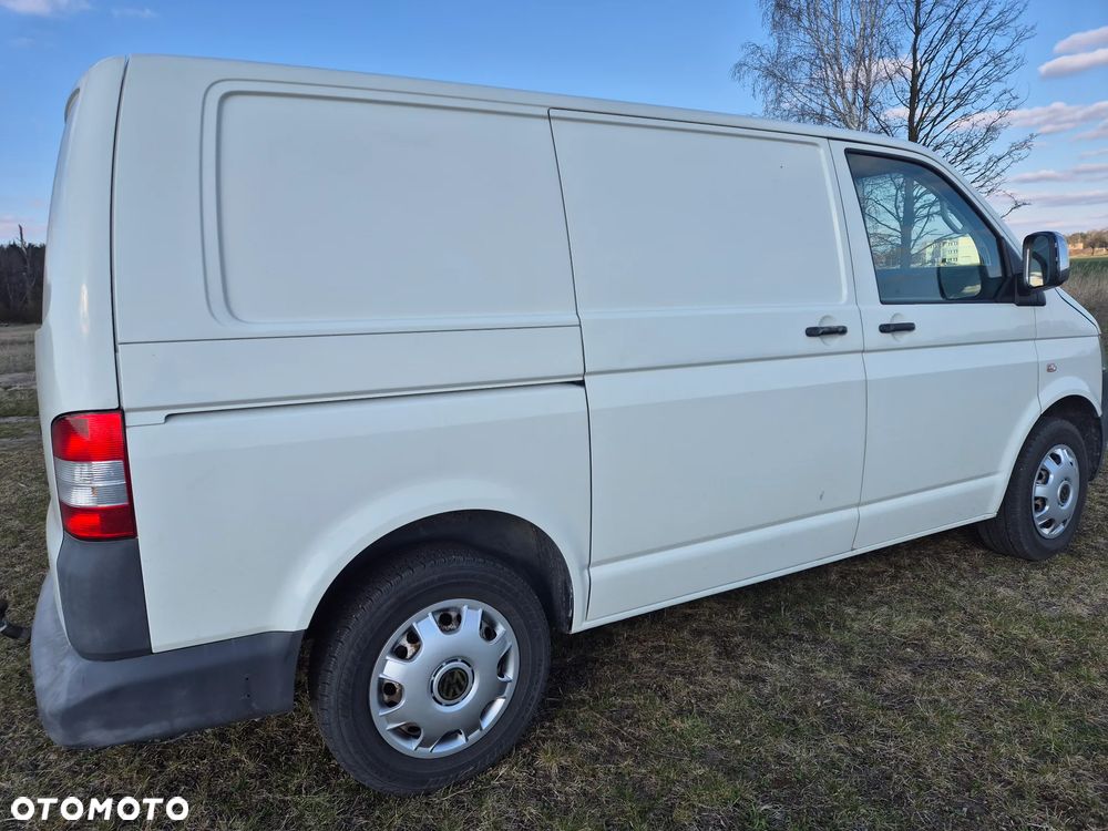 Volkswagen Transporter - 8