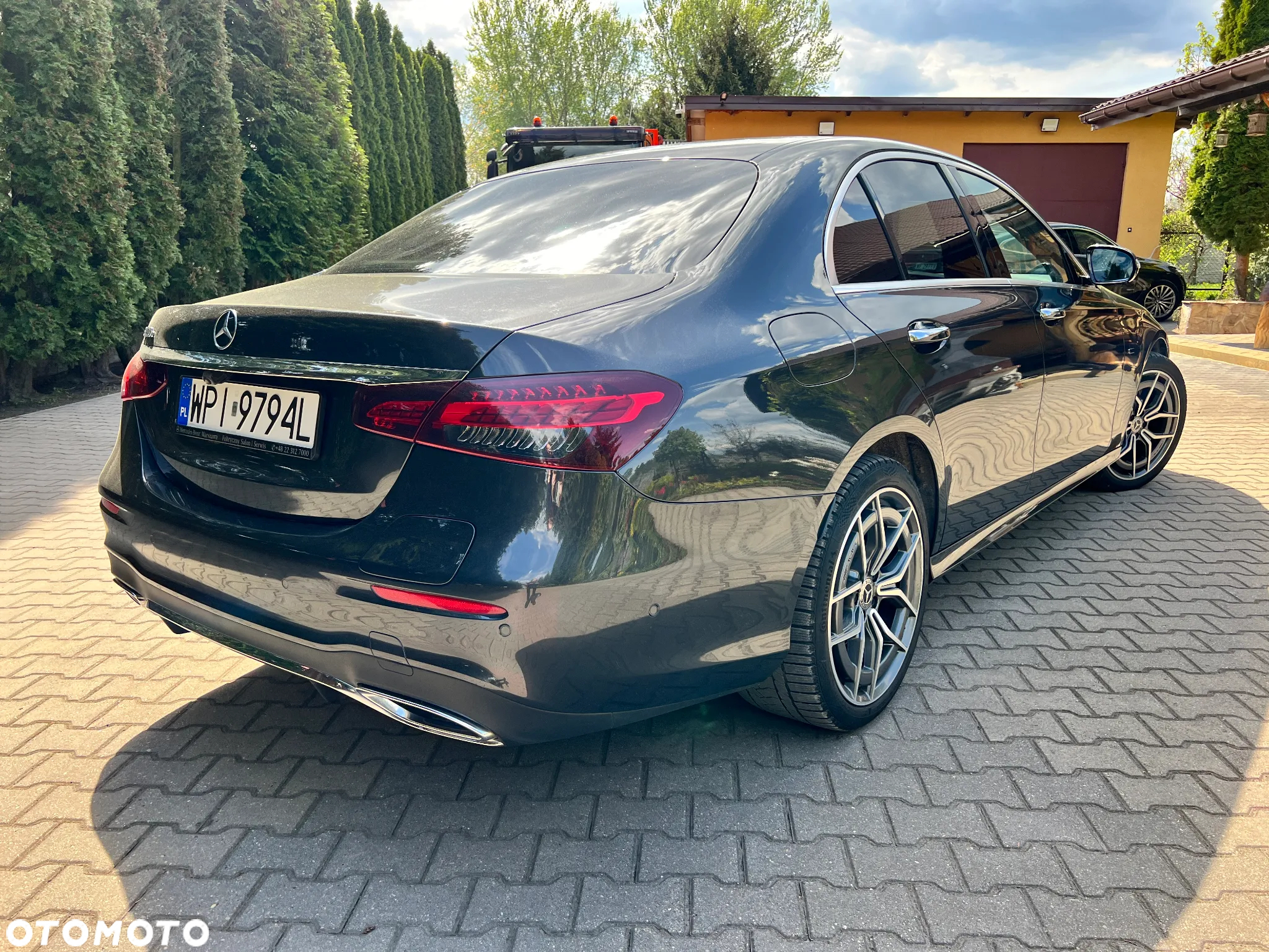 Mercedes-Benz Klasa E 300 AMG - 5