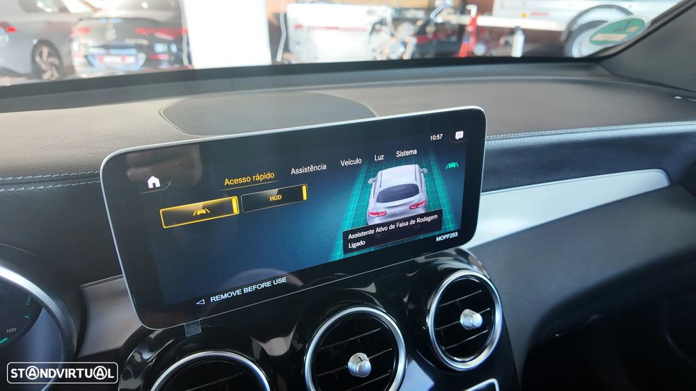 Mercedes-Benz GLC 300 de Coupe 4Matic 9G-TRONIC AMG Line Plus - 28