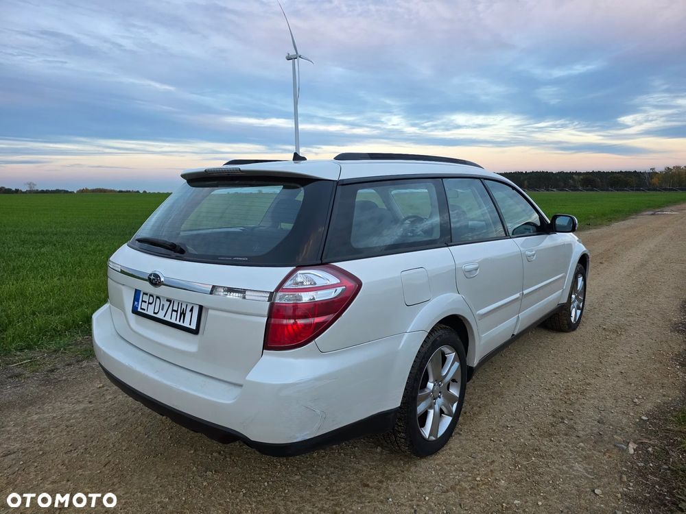 Subaru Outback - 5