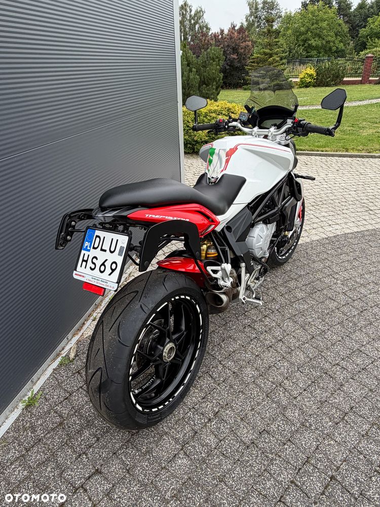MV AGUSTA Brutale - 15