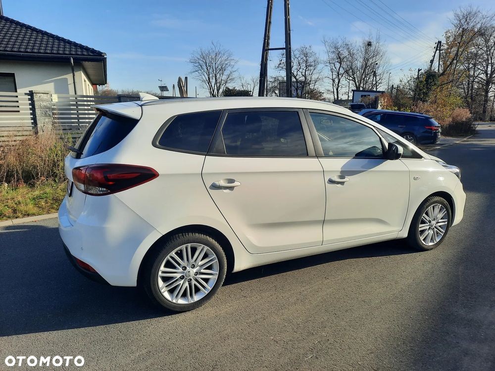 Kia Carens 1.6 GDI L 7os - 8