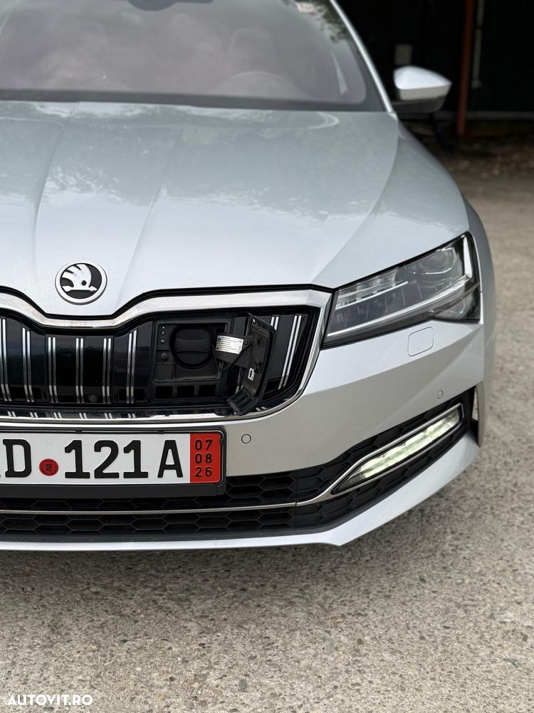 Skoda Superb 1.4 TSI DSG L&K - 14
